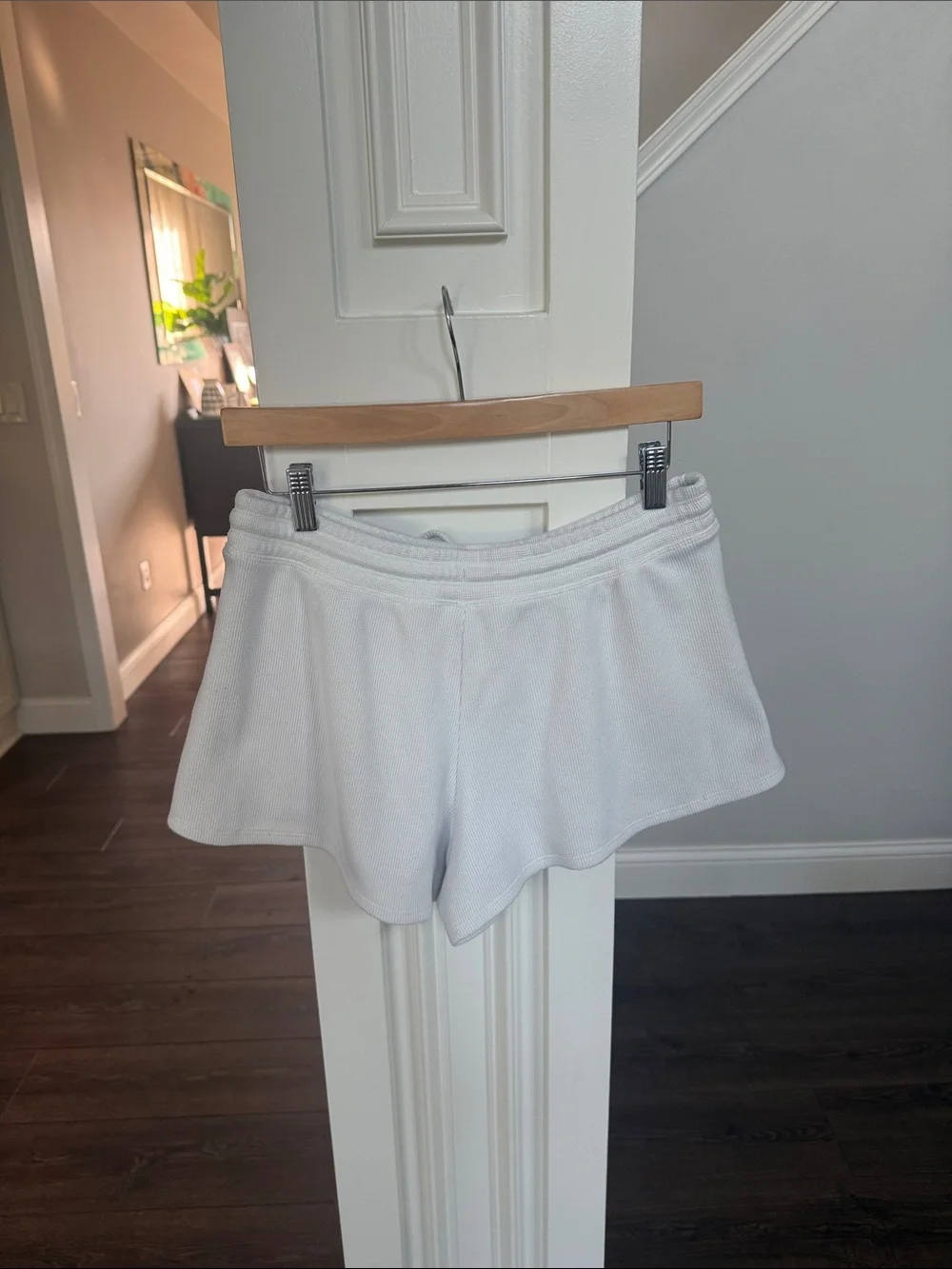 Gilly Hicks by Hollister Cozy Waffle Mini Shorts White Medium